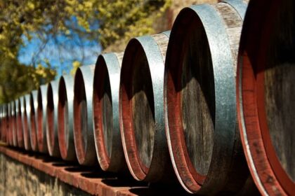 wine-kegs